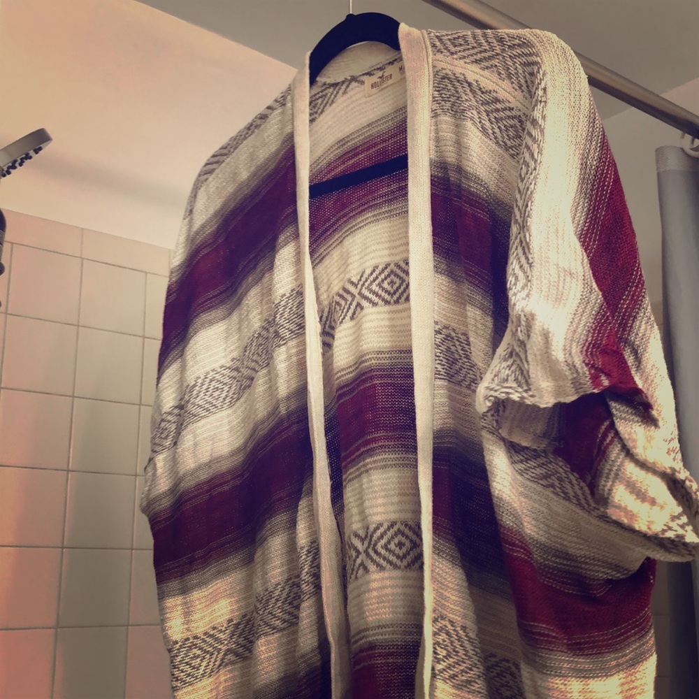 Hollister cardigan